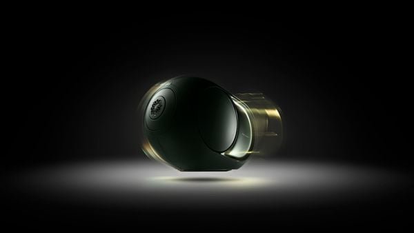 So sánh loa Devialet Phantom đời cũ và đời Ultimate mới