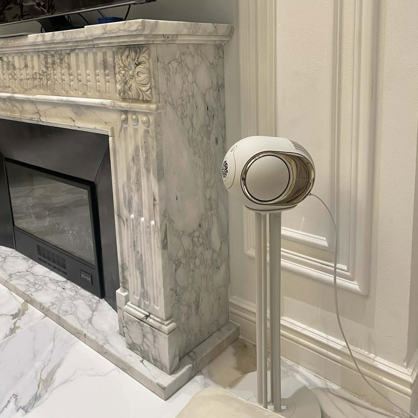 Loa Devialet Phantom Ultimate 98 dB - ảnh thật tại showroom (2)