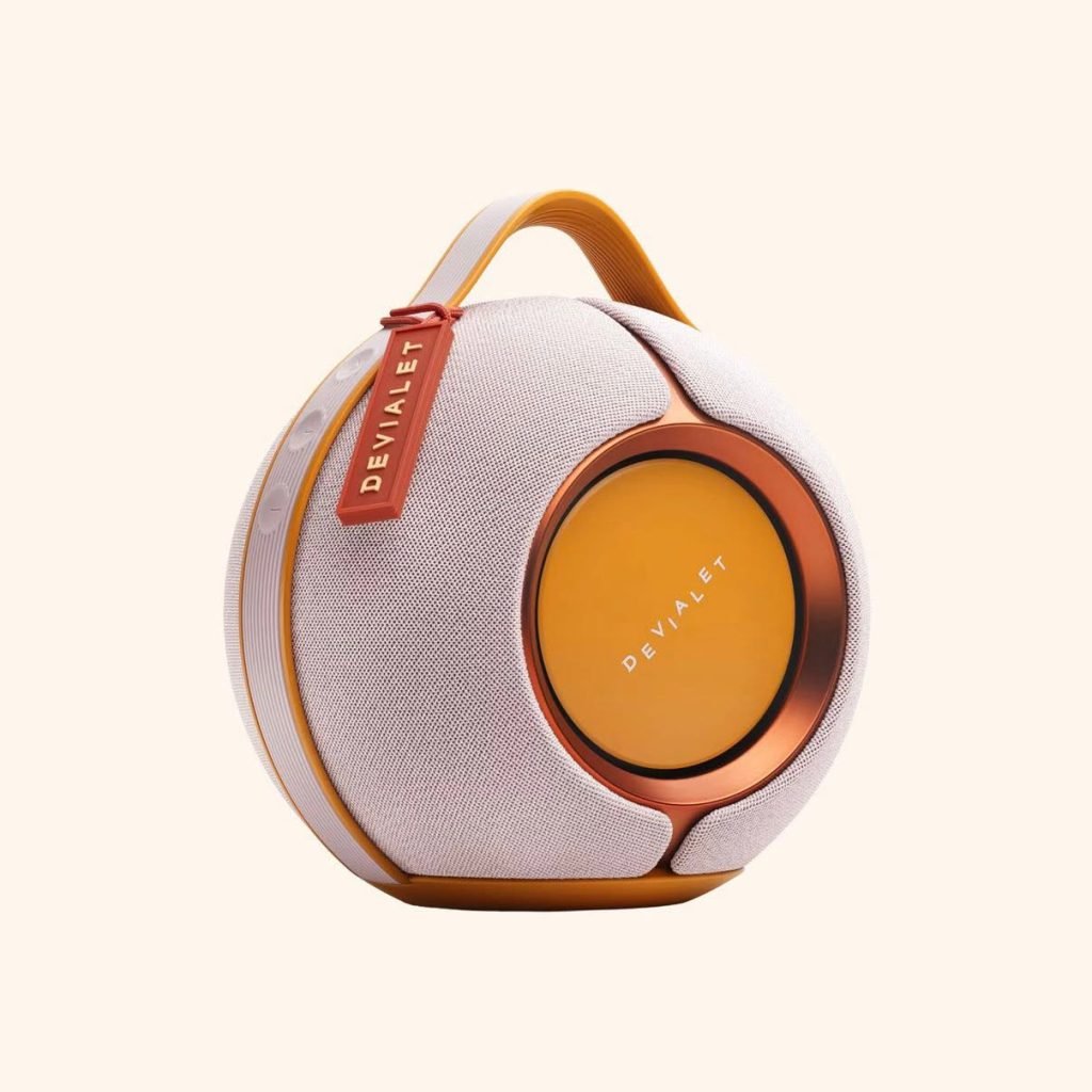 Devialet Mania màu Rose Bloom chụp thực tế tại showroom Loa Devialet Việt Nam