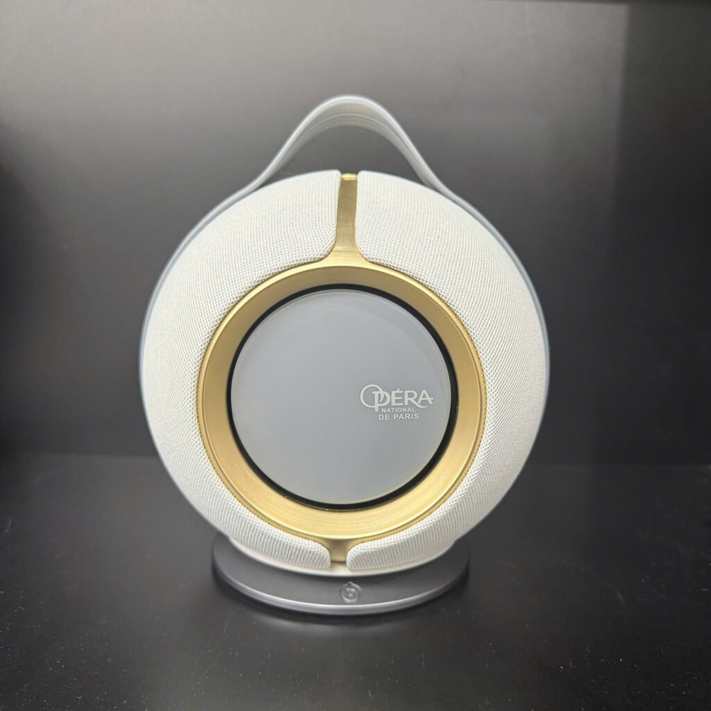 Devialet Mania chụp thực tế tại showroom Loa Devialet Việt Nam