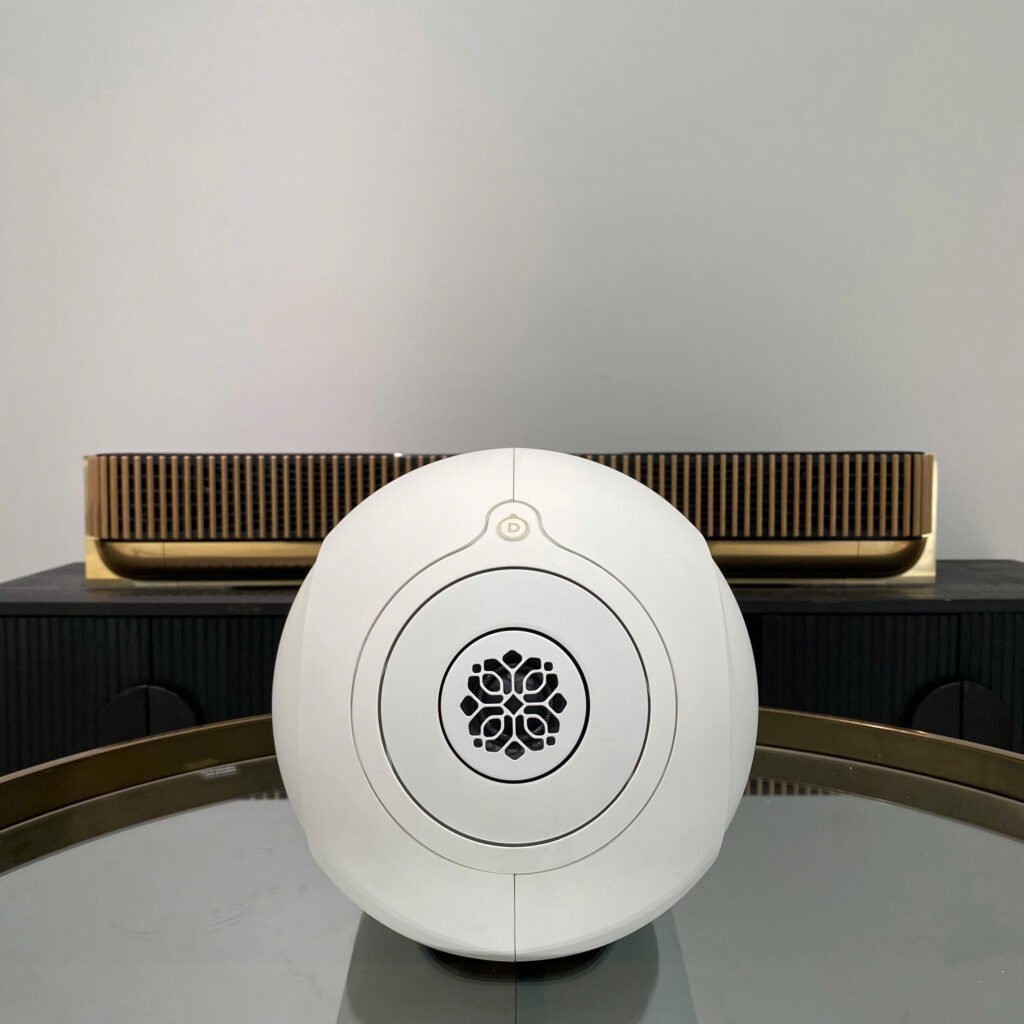Phantom Ultimate 108 dB chụp thực tế tại showroom Loa Devialet Việt Nam
