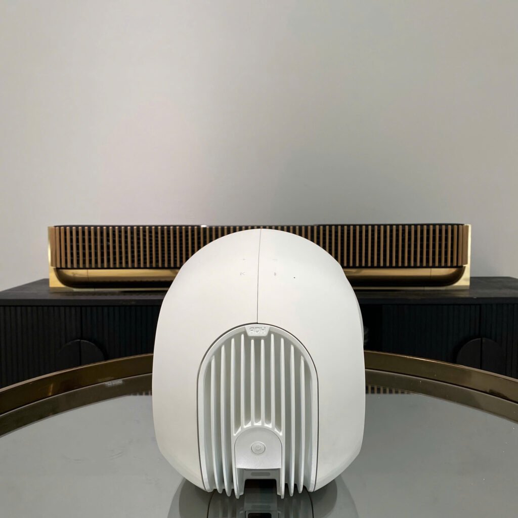 Phantom Ultimate 108 dB chụp thực tế tại showroom Loa Devialet Việt Nam