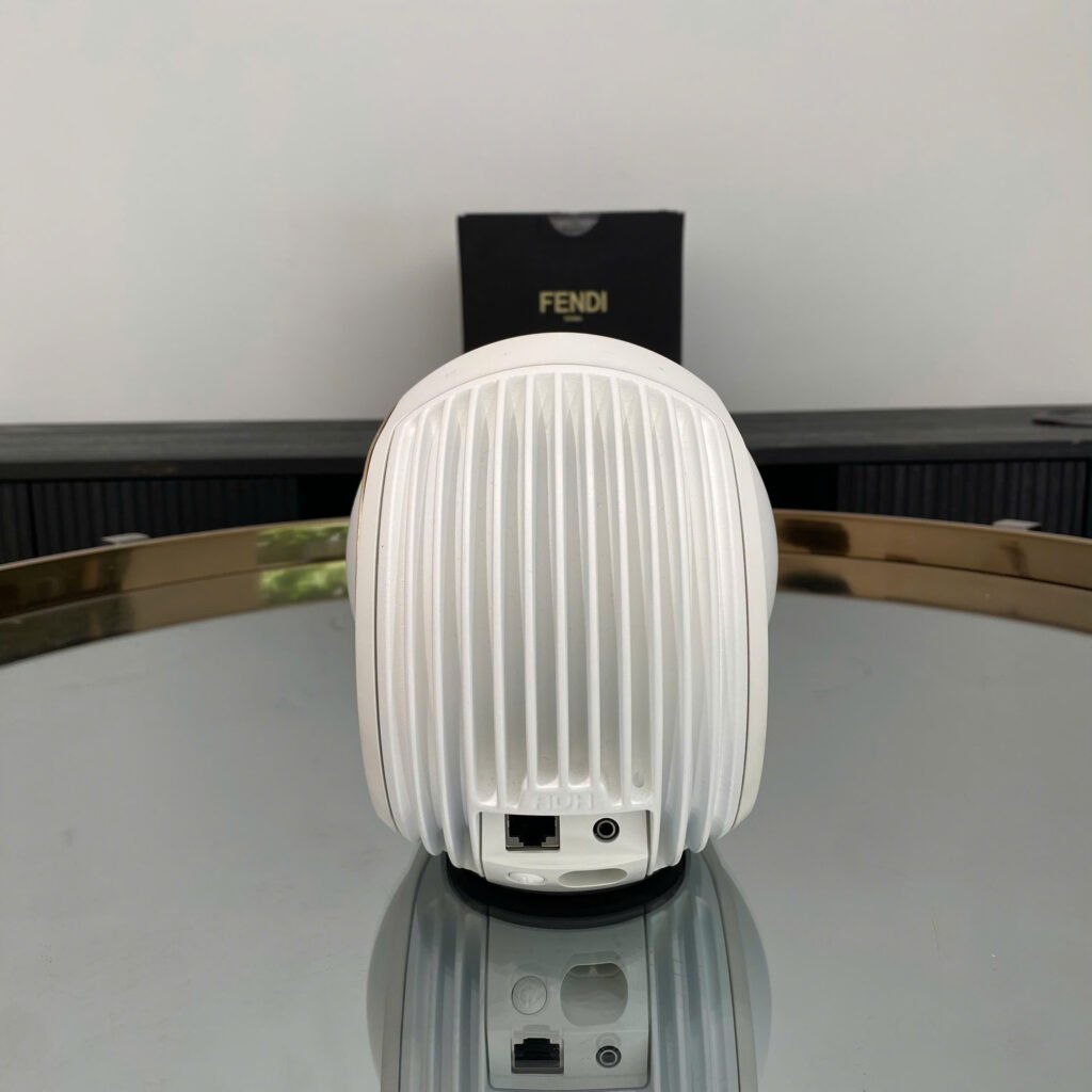 Phantom Ultimate 98 dB chụp thực tế tại showroom Loa Devialet Việt Nam